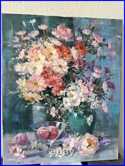 Still life flowers. Handmade. Oil on canvas. Not signed. No frame. 16/20 inches