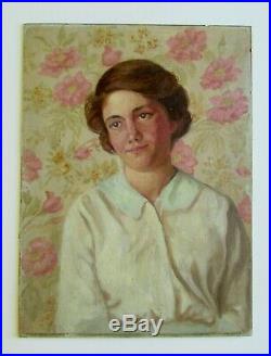 VTG 1930's WPA Oil Painting Portrait of Brunette Woman on Wallpaper